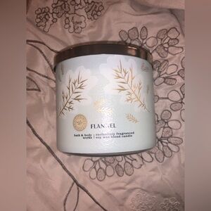 Bbw flannel 3 wick candle